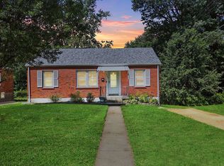 3535 Saint Luke Ln, Saint Ann, MO 63074