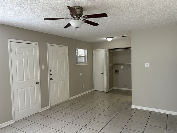 5th image of 737 W Mayfield Blvd APT 501