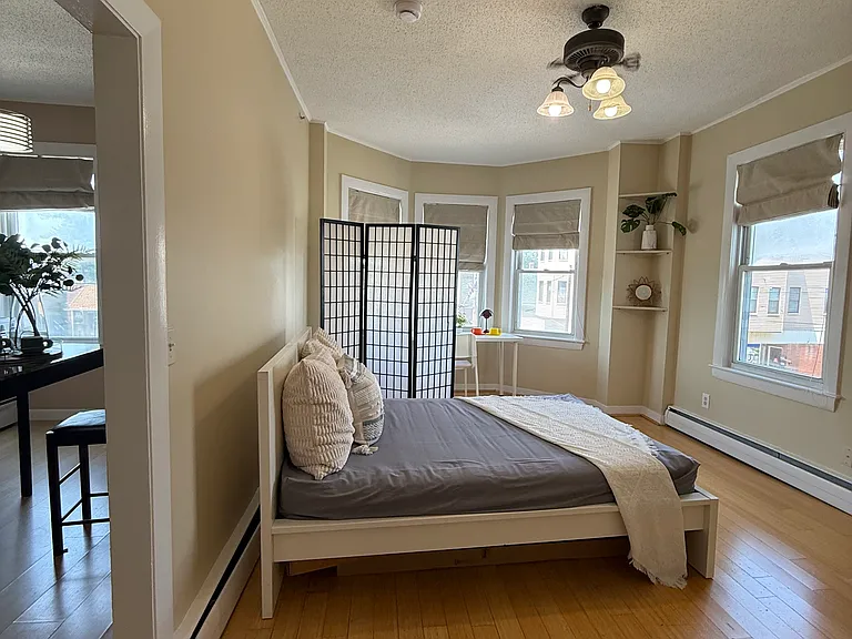 793 Main St #1 — Photo 8