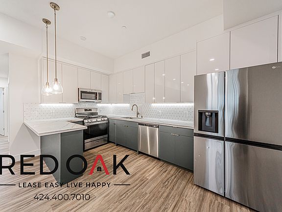 4th image of 4000 Mont Clair St #101