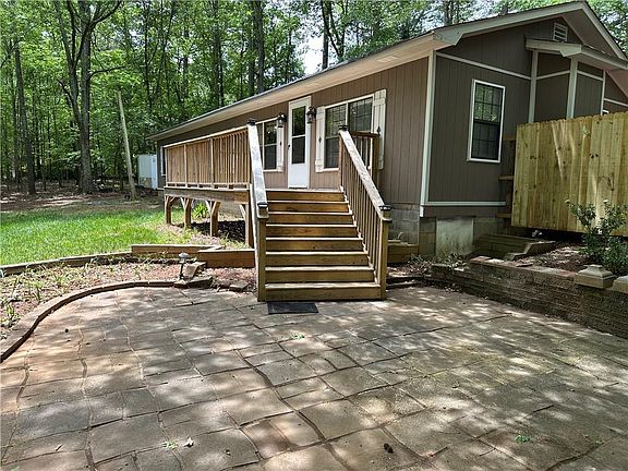 2nd image of 710 Spiva Rd