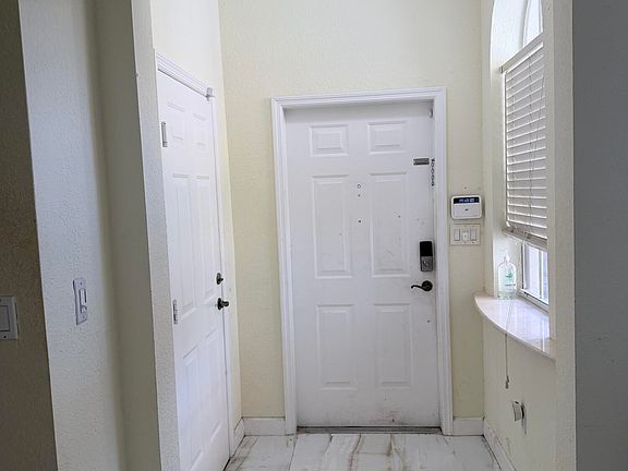 3rd image of 5003 SW 135TH Way #5003