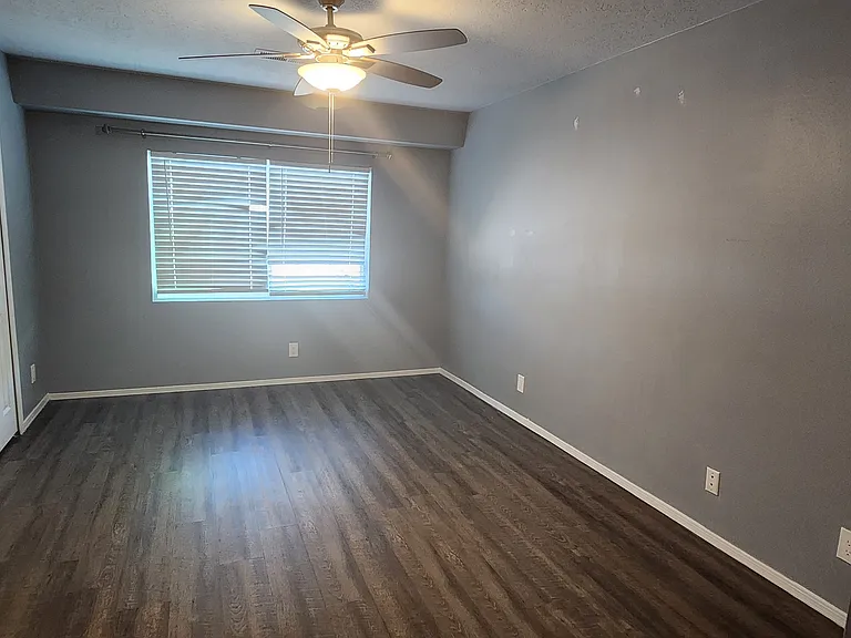 1857 Clearwater Loop NE — Photo 14