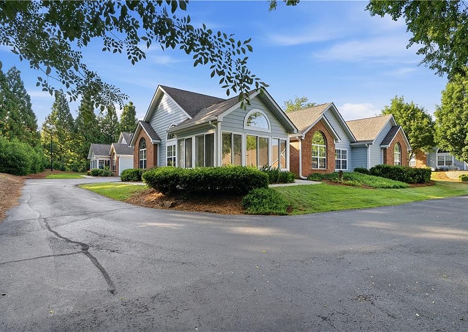 1st image of 33104 Harvest Ridge Ln #33