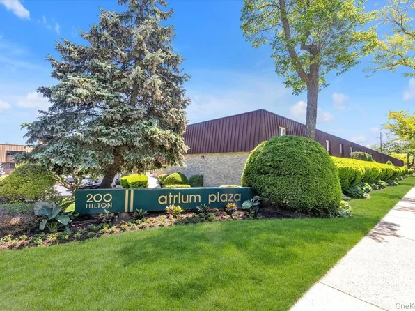 200 Hilton Avenue #20, Hempstead, NY 11550