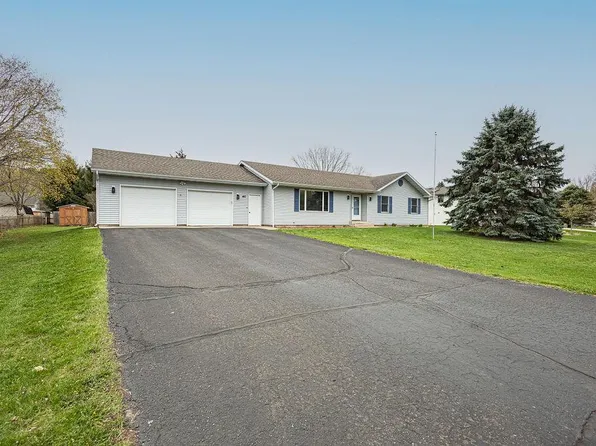 410 Thye Trl, Dresser, WI 54009