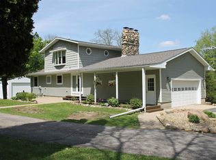 117 Doe Ln, Denver, IA 50622