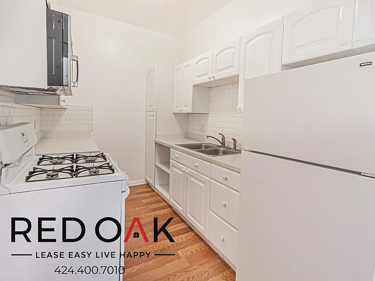 229 S Tower Dr #B — Photo 10