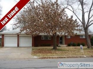 2104 David Dr, Fort Worth, TX 76111