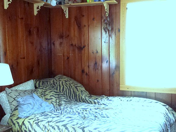 Bedrom /Plenty Natural Light