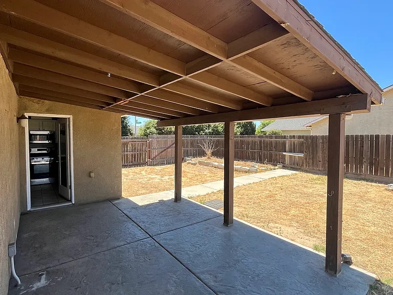 5619 E Pitt Ave — Photo 7