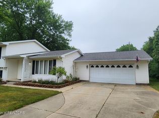 111 Kilkelly St, Eaton Rapids, MI 48827