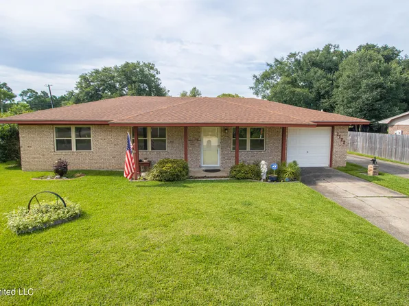 1122 Leigh St, Long Beach, MS 39560