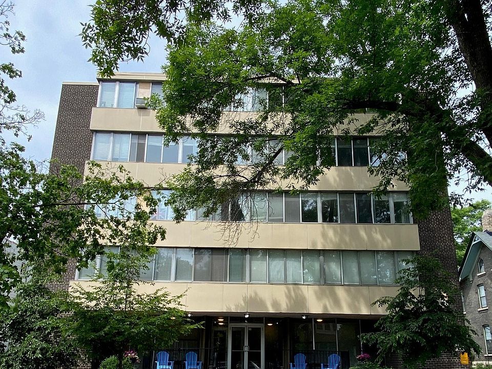 1st image of 1869 N Cambridge Ave APT 505