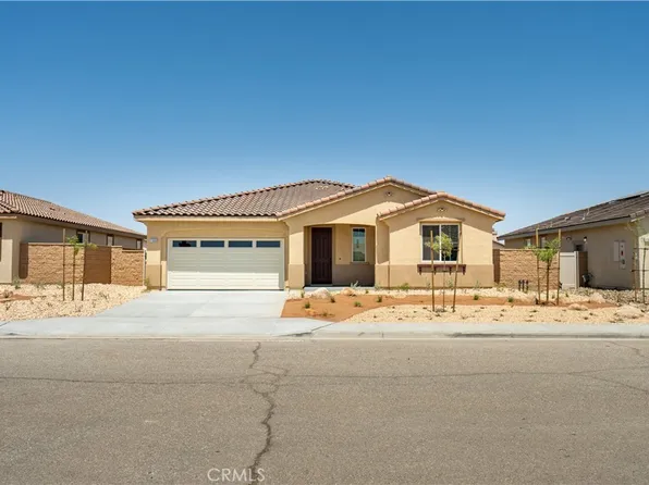 11852 Bobcat Hills Ln, Victorville, CA 92392