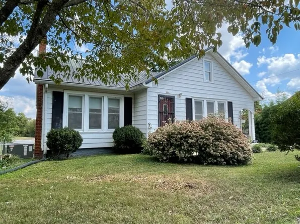 408 2nd Ave N, Decherd, TN 37324