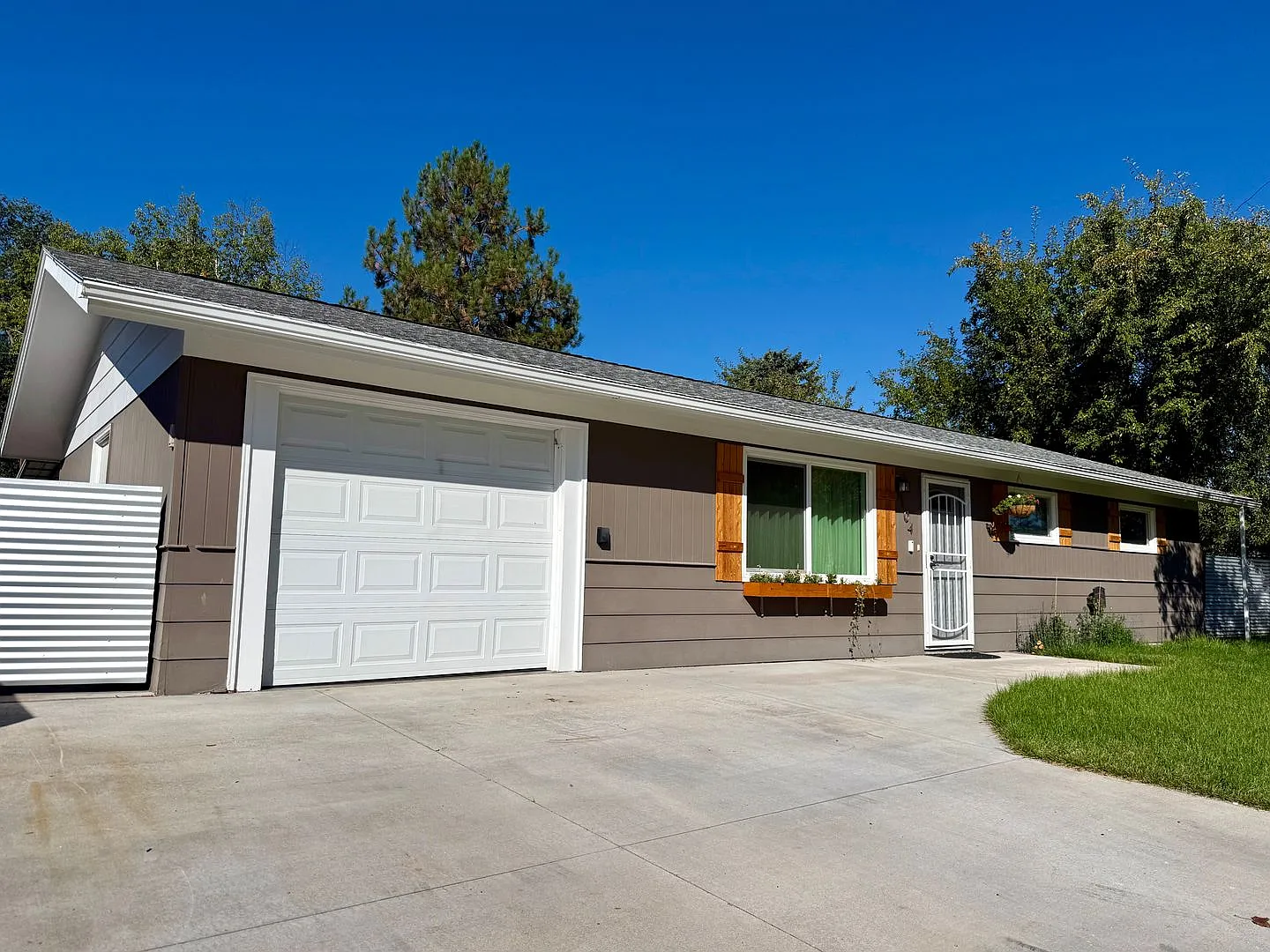Spacious 3BR/2BA with 3 Bonus Rooms | Great Location! — Photo 1