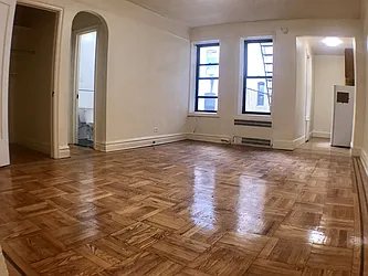 Rented by Lang Realty LLC