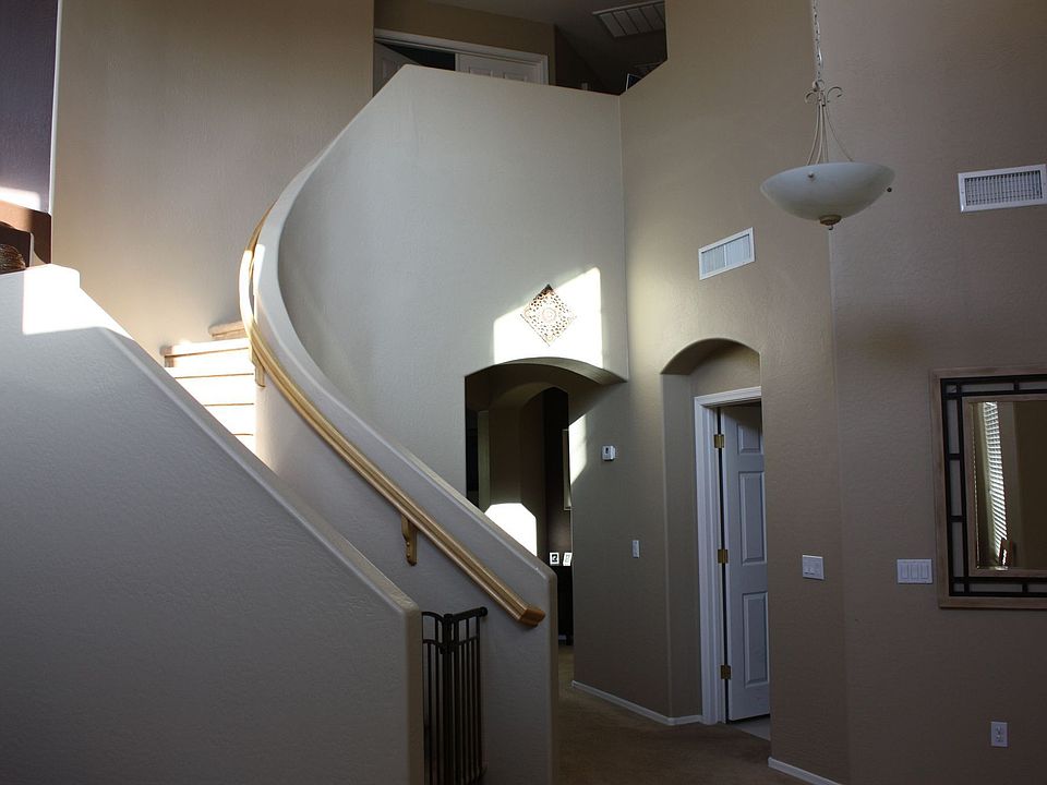 Foyer / Stair Case