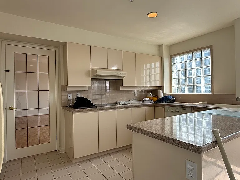 551 Austin Ave #2101 — Photo 8