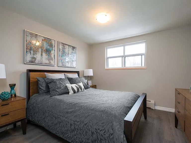 102 Grand Ave — Photo 10