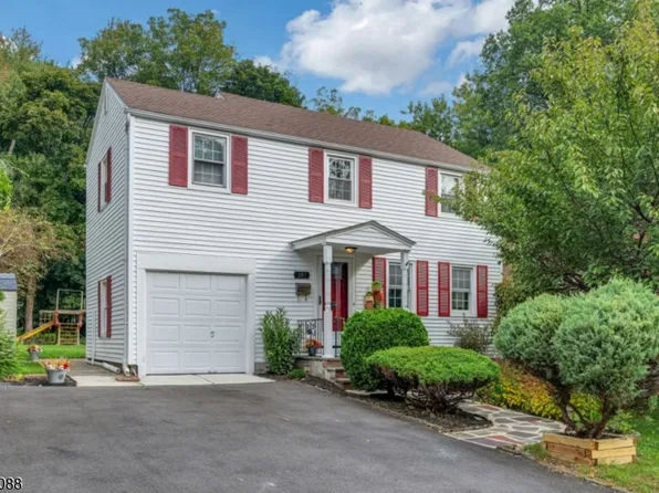 187 Bay Ave, Bloomfield Twp., NJ 07003