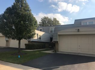 655 Versailles Cir UNIT G, Elk Grove Village, IL 60007