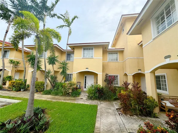 2036 NE 167th St APT 3-132, North Miami Beach, FL 33162