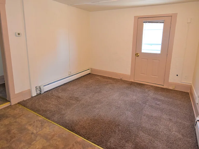 556 Jefferson St #10 — Photo 2