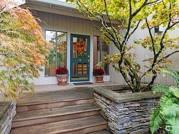 3rd image of 14727 NE 164th Street