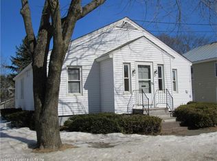 7 Greenwood St, Waterville, ME 04901