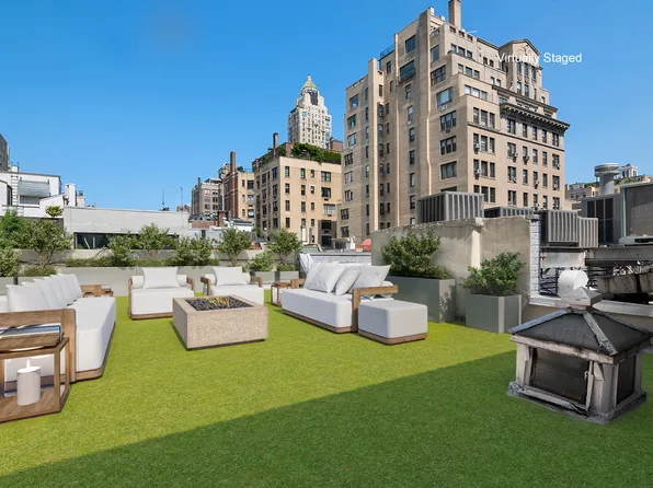 8 E 74th St APT 4B, New York, NY 10021