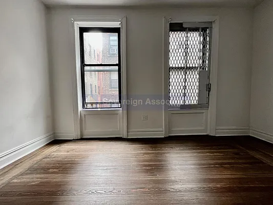 Rented by Sovereign Associates | media 21