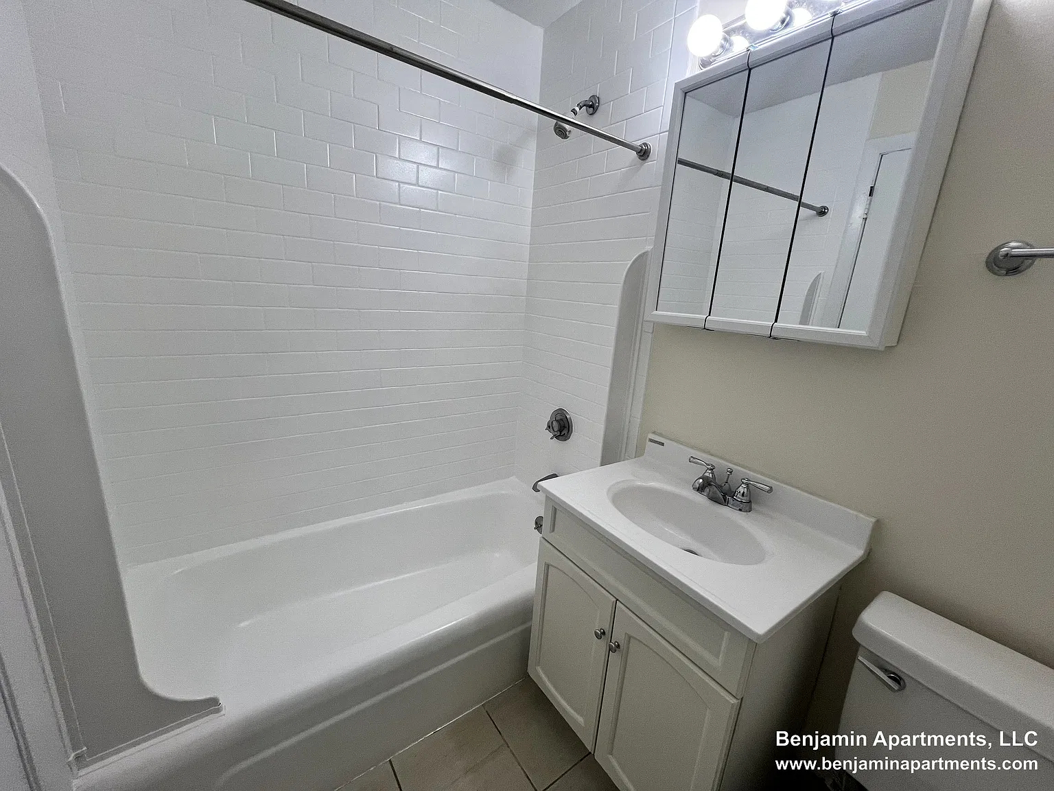2 bed, $2,500 — Photo 4