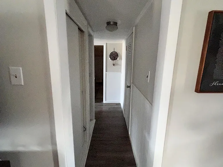 35 Main St — Photo 5