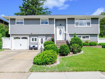 12 Northern Parkway E, Plainview, NY, 11803