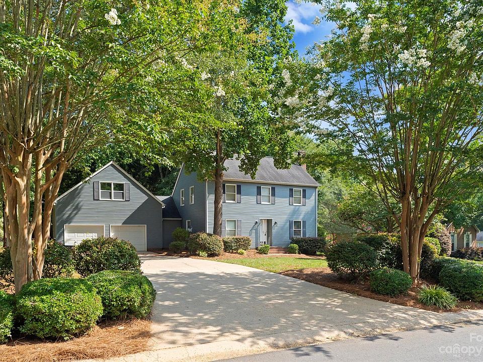 1st image of 1800 Chesterfield Dr