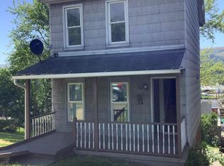 1016 N 6th Ave, Altoona, PA 16601