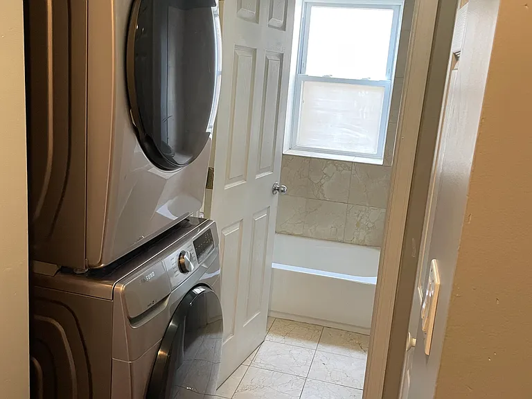 5924 S King Dr #1 — Photo 23