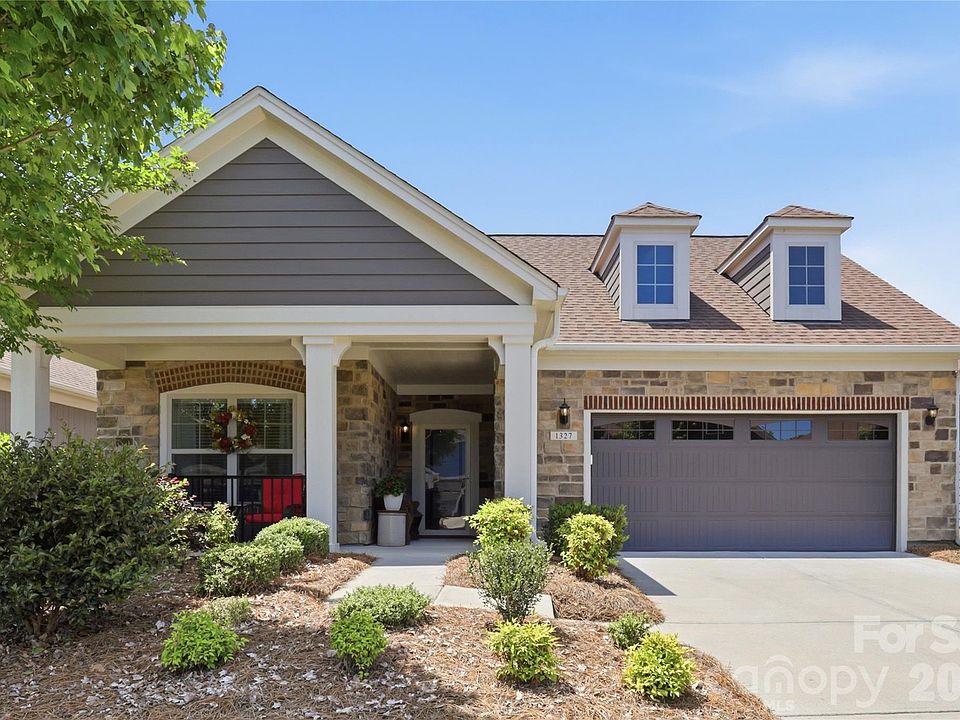 1st image of 1327 Garden Vista Dr