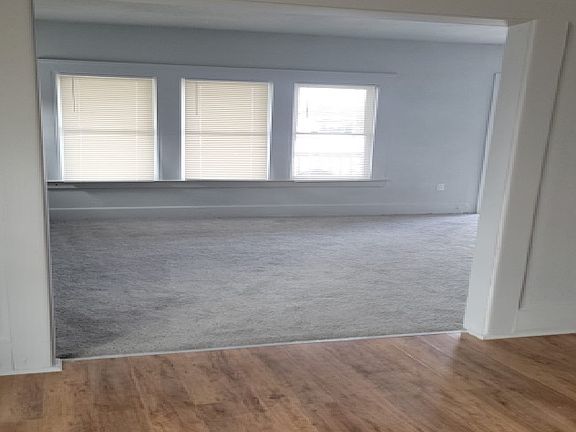 4th image of 343 Elmhurst St