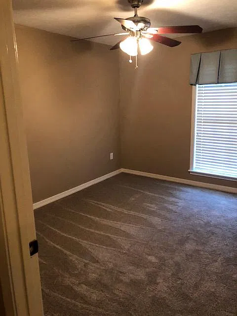 3 bed, 1595 sqft, $1,950 — Photo 4
