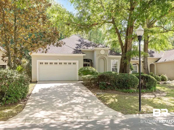 111 Cedar Pt, Fairhope, AL 36532
