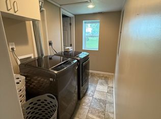 2810 E Crescent Ave, Columbia City, IN 46725