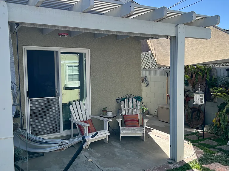 Abraham Ave — Photo 1