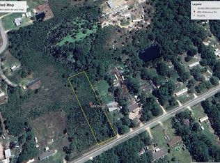 669 Wilderness Rd, Eastpoint, FL 32328