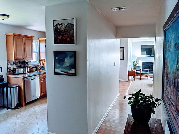 4th image of 1849 Haviland Dr