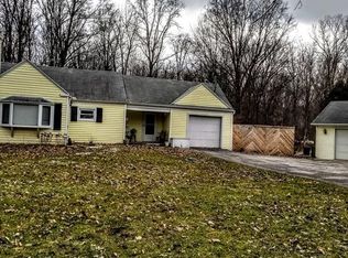 995 N Irwin Rd, Holland, OH 43528