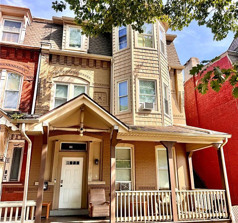 1st image of 219-221 N 4th St