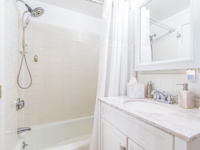 3040 Falmouth Rd #B4, Marstons Mills, MA, 02648